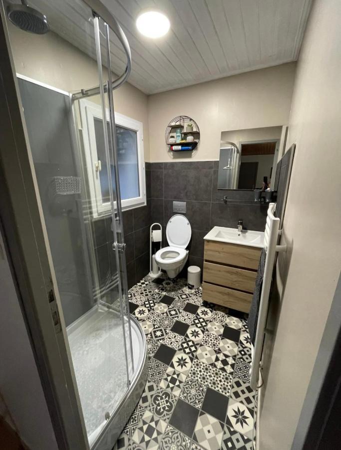 Petite Maison Au Calme, Dans Une Impasse L'Epine  ภายนอก รูปภาพ