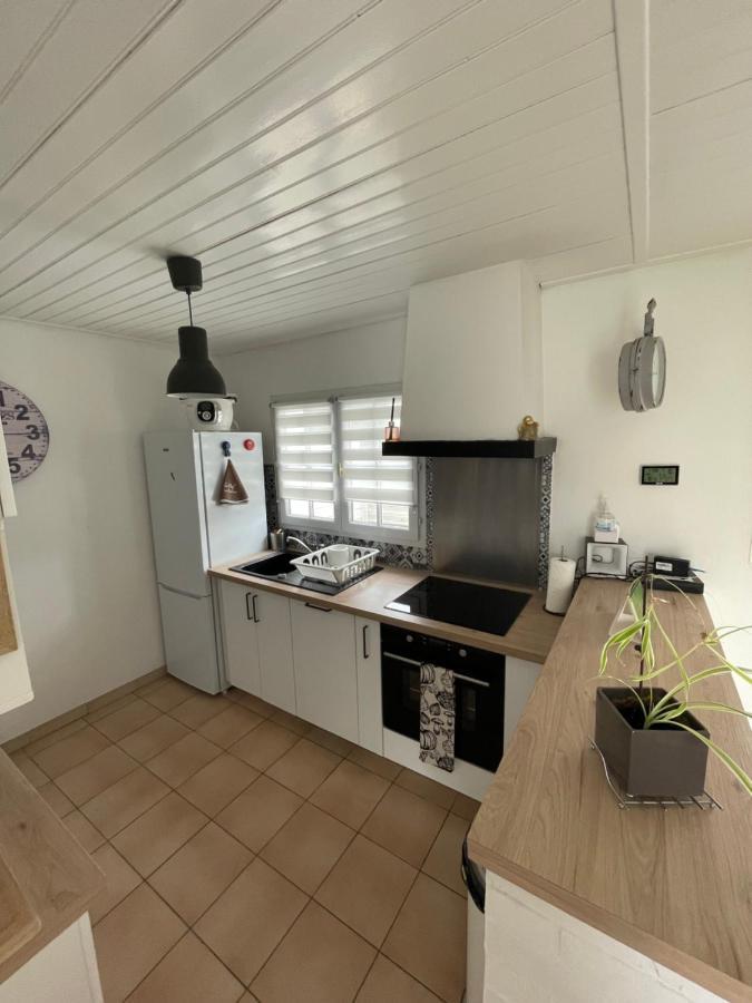 Petite Maison Au Calme, Dans Une Impasse L'Epine  ภายนอก รูปภาพ